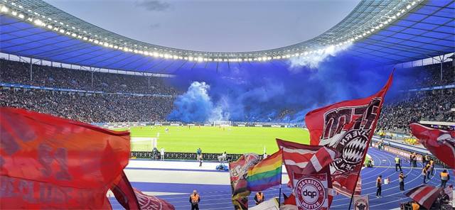Auswärts in Berlin – Foto 2
