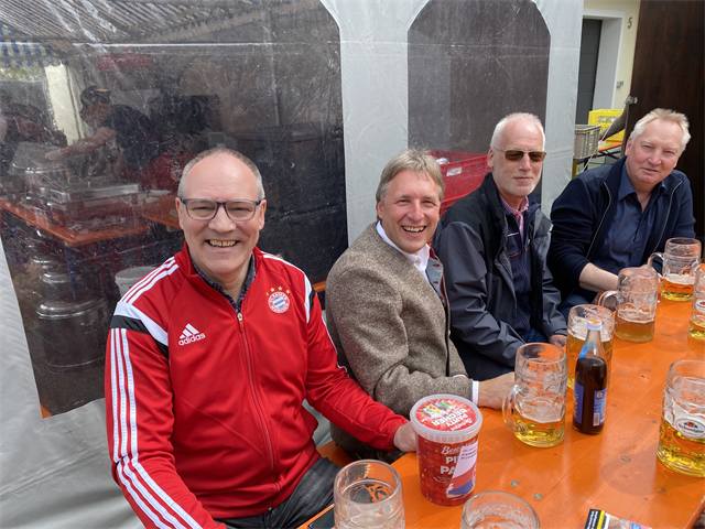 Maibaumaufstellung in Ottenhofen – Foto 2